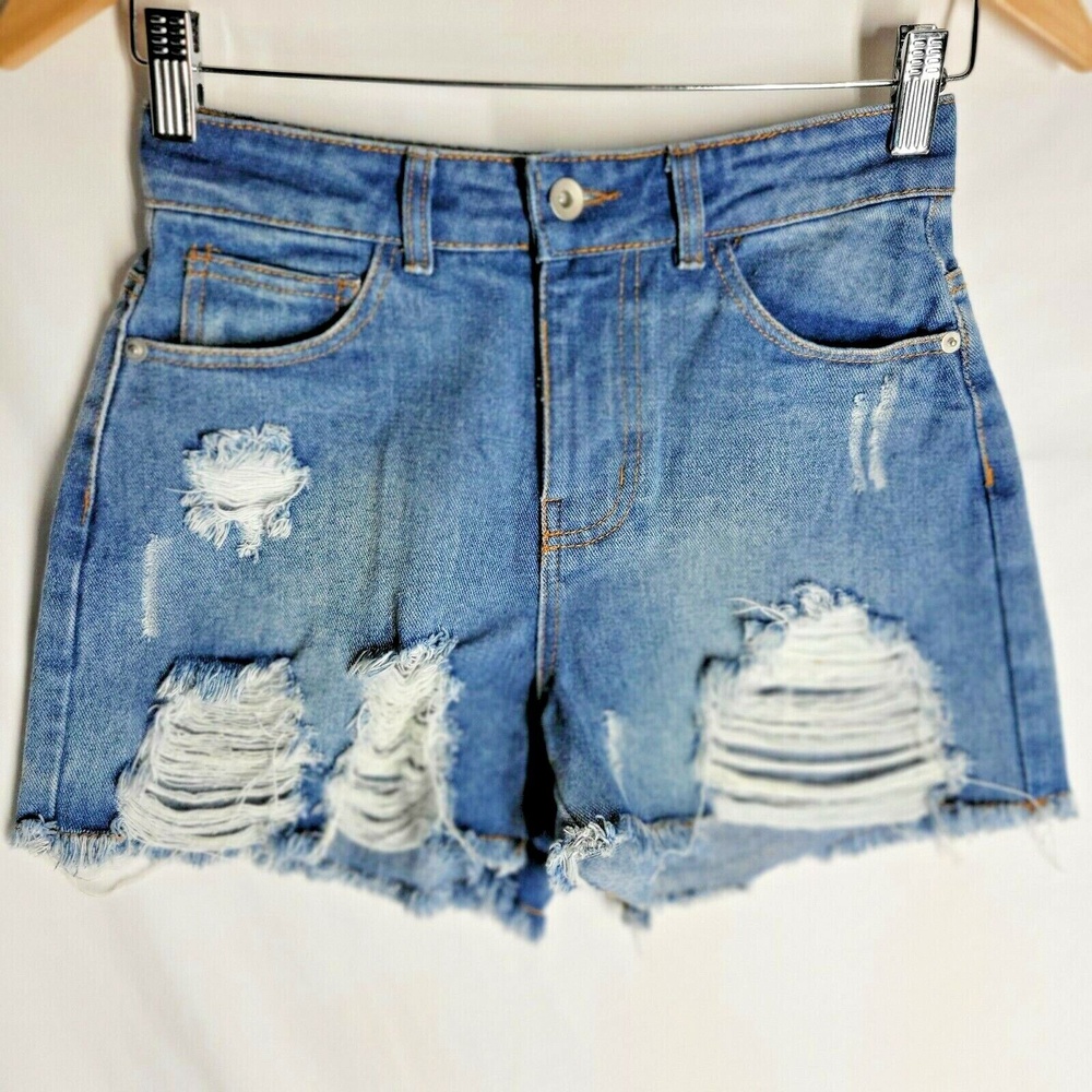 NWT Chelsea & Violet Women's Distressed Denim Jean Shorts Size 25 Mid Rise